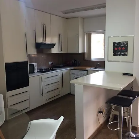 Apartament Designers Apt Larnaca