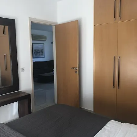 Designers Apt Apartament Larnaca