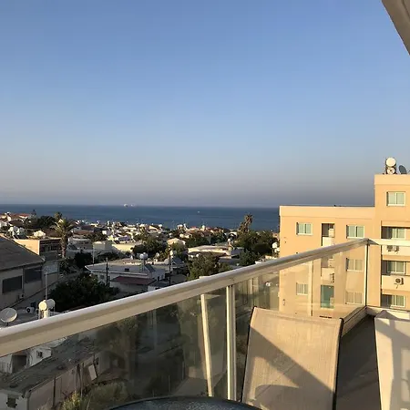 Apartament Designers Apt Larnaca