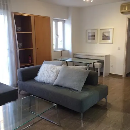 شقة Designers Apt لارنكا