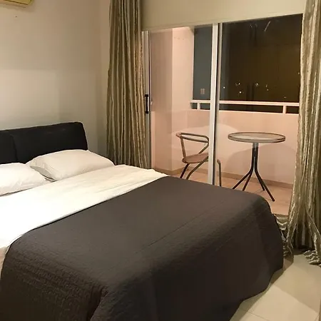 Designers Apt شقة لارنكا