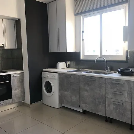 شقة Designers Apt لارنكا