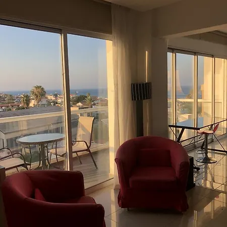 Designers Apt *